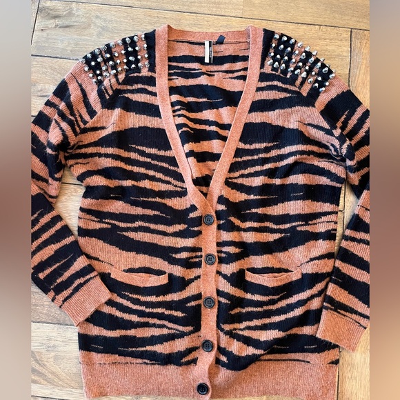 Topshop Sweaters - Topshop Tiger Cardigan with Spiked Shoulder Details Size 6